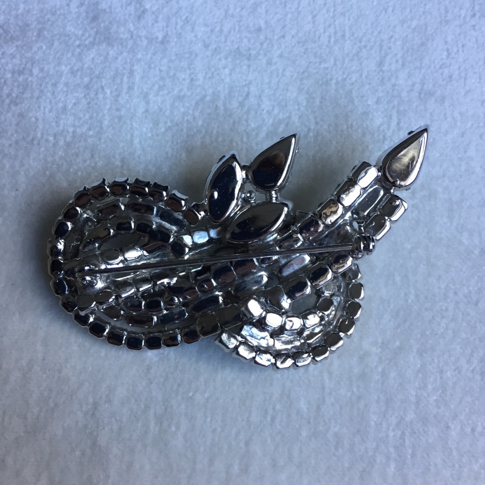 Large Vintage 3D Rhinestone Brooch Pin 3 x 1 3/4” - Picture 6 of 6